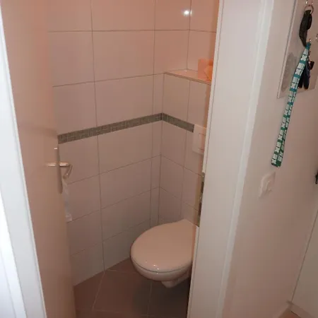 Apartment Hebranga *
